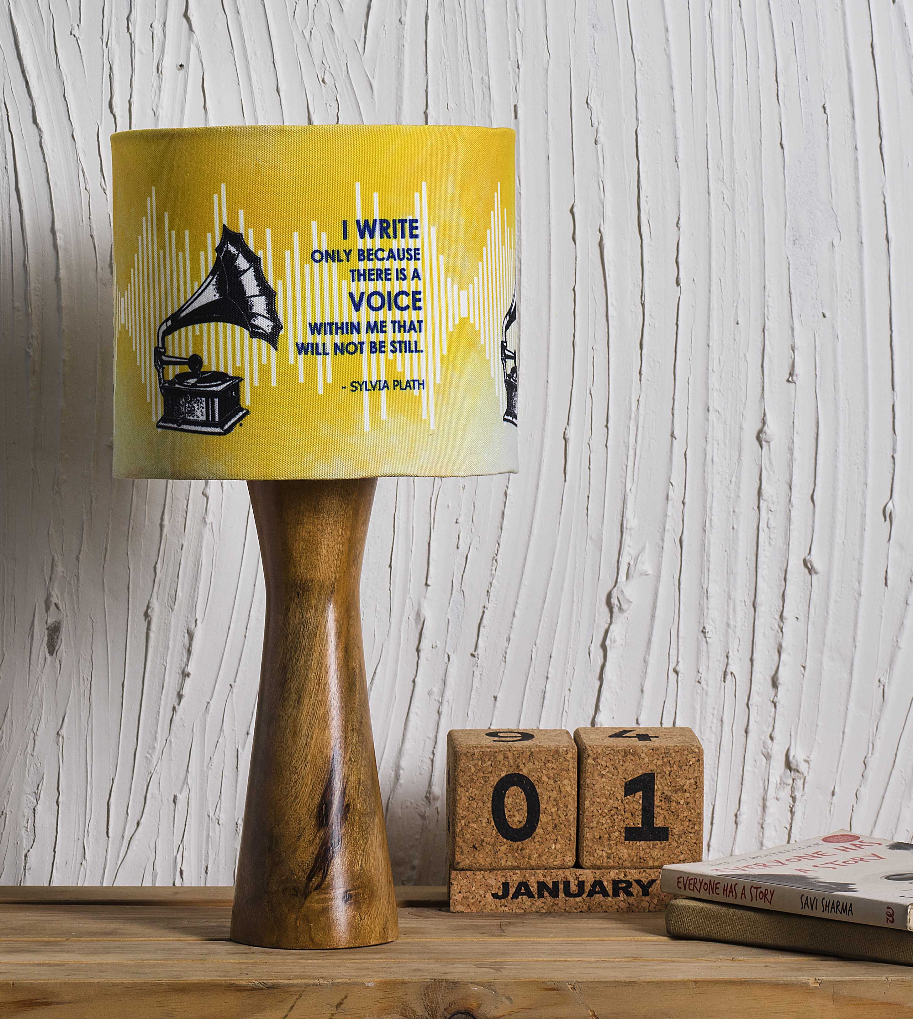 Kavi Sylvia Plath Wooden Shade Lamp (Round)