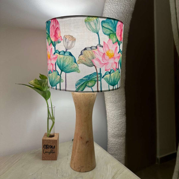 Kavi lotus Wooden Shade Lamp (Round)