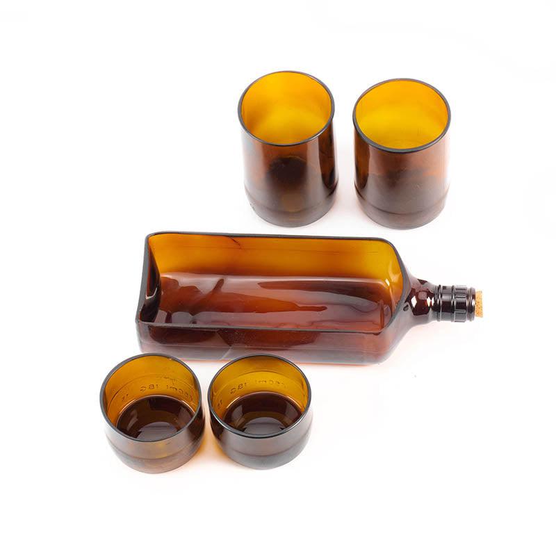 Ballantine Bottle Serving Set With Cork Tray