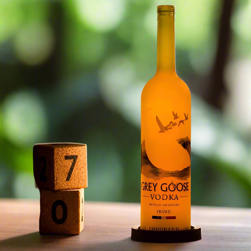 Grey Goose Inlit Lamp (Yellow)