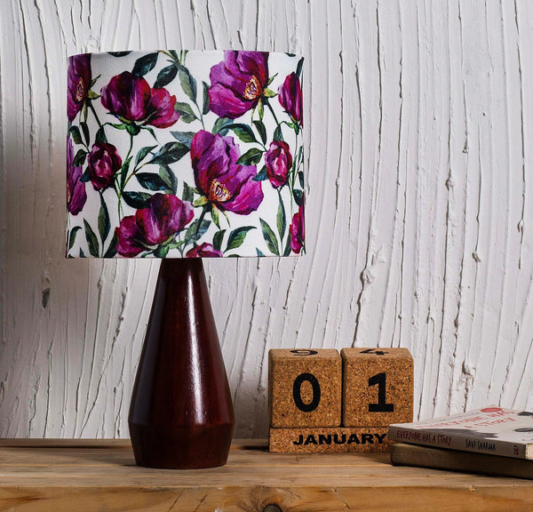 Kavi Flower Wooden Shade Lamp (Oval)
